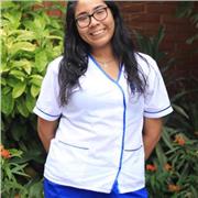 Egresada de la carrera de psicología clínica y de la salud ofrece clases teóricas sobre psicología